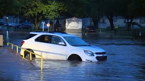 Dangers of Driving in Water - Engine Hydrolocking