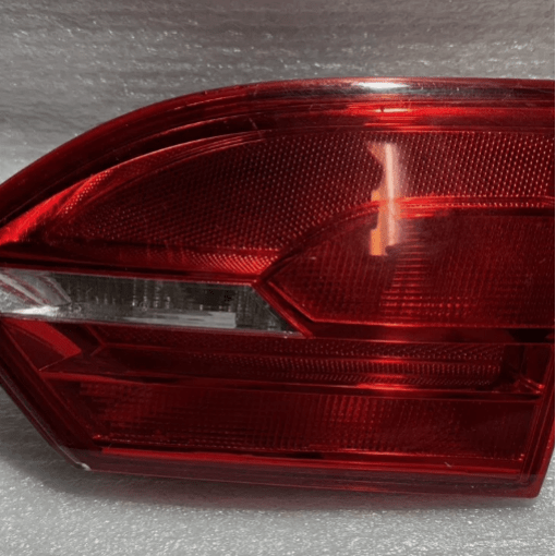 RASE Tire and Auto LLC  Used Inner Trunk Lid Tail Light Rear Lamp for 12-15 Volkswagen Passat Right Passenger